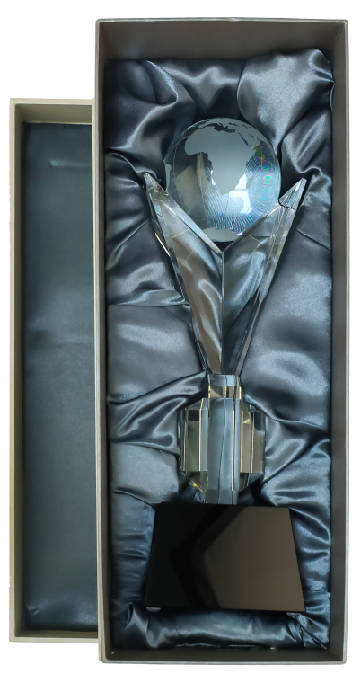 Kryształowe trofeum na event z kolorowym nadrukiem UV
